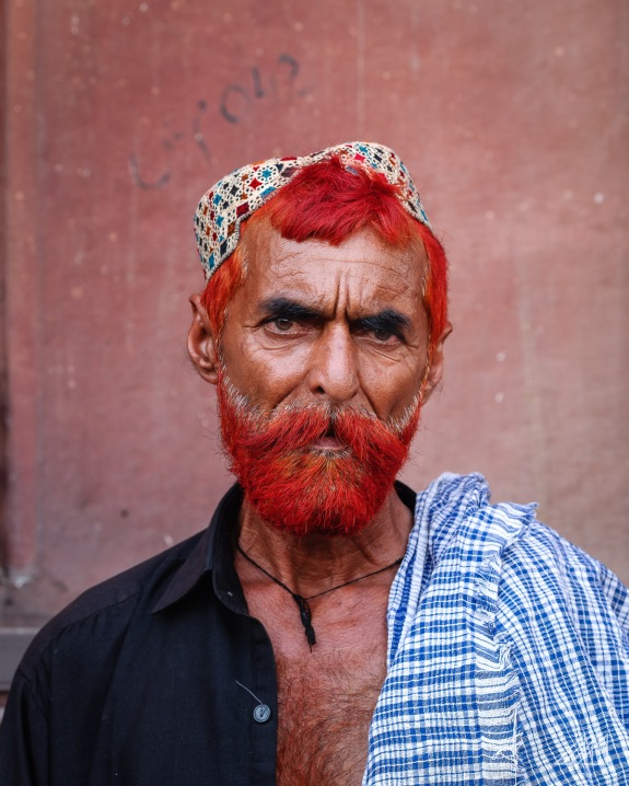 man with henna lahore pakistan photography roaming ralph